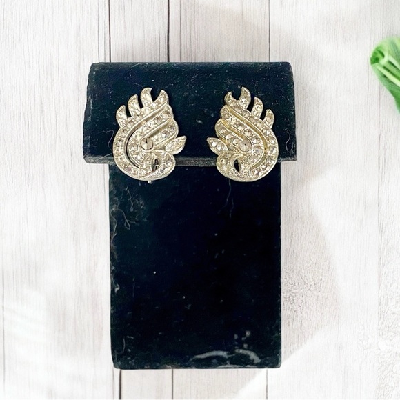 Vintage German Marcasite Art Deco Screwback Earrings, missing stones - Picture 1 of 4